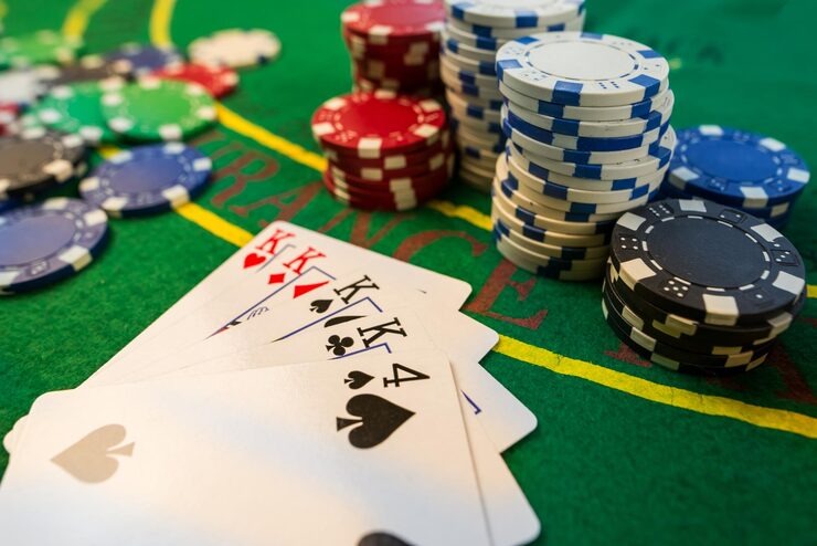 Paytable and symbol values